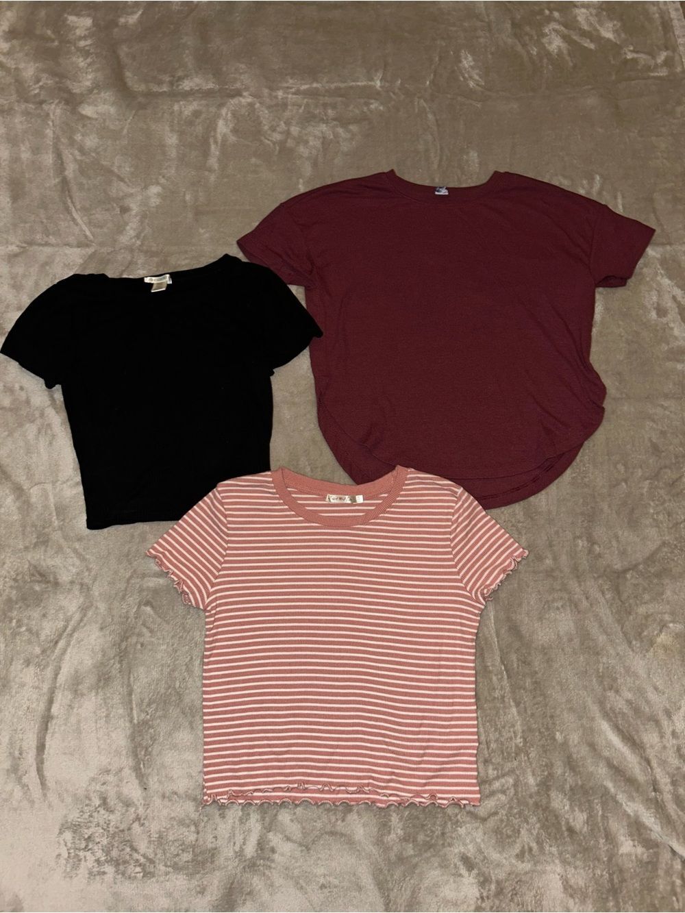 Three Medium Crop Tops Women's Striped Tee Bundle